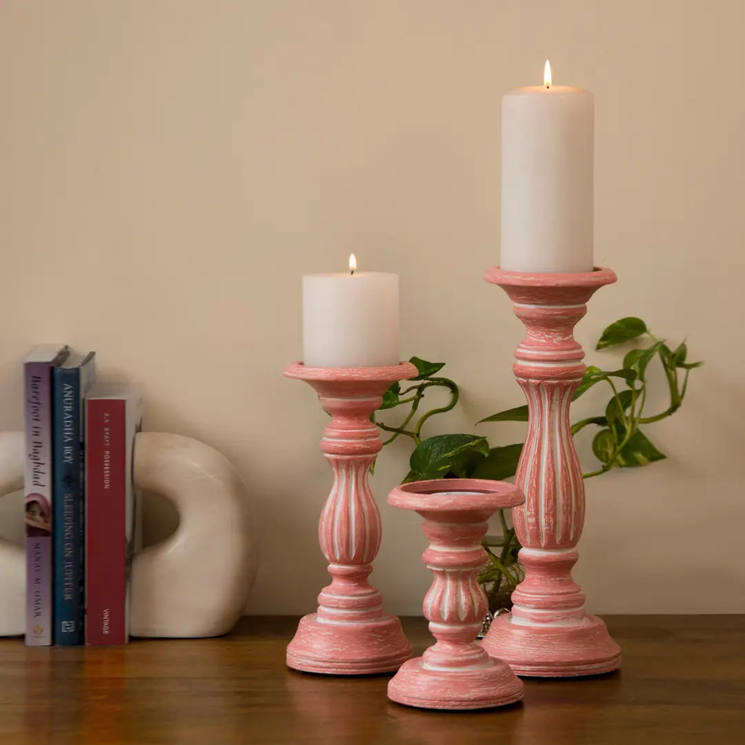 🌸✨ Rosé Reverie Pillar Candleholder Set – Handcarved Mango Wood | Washed Pink Finish