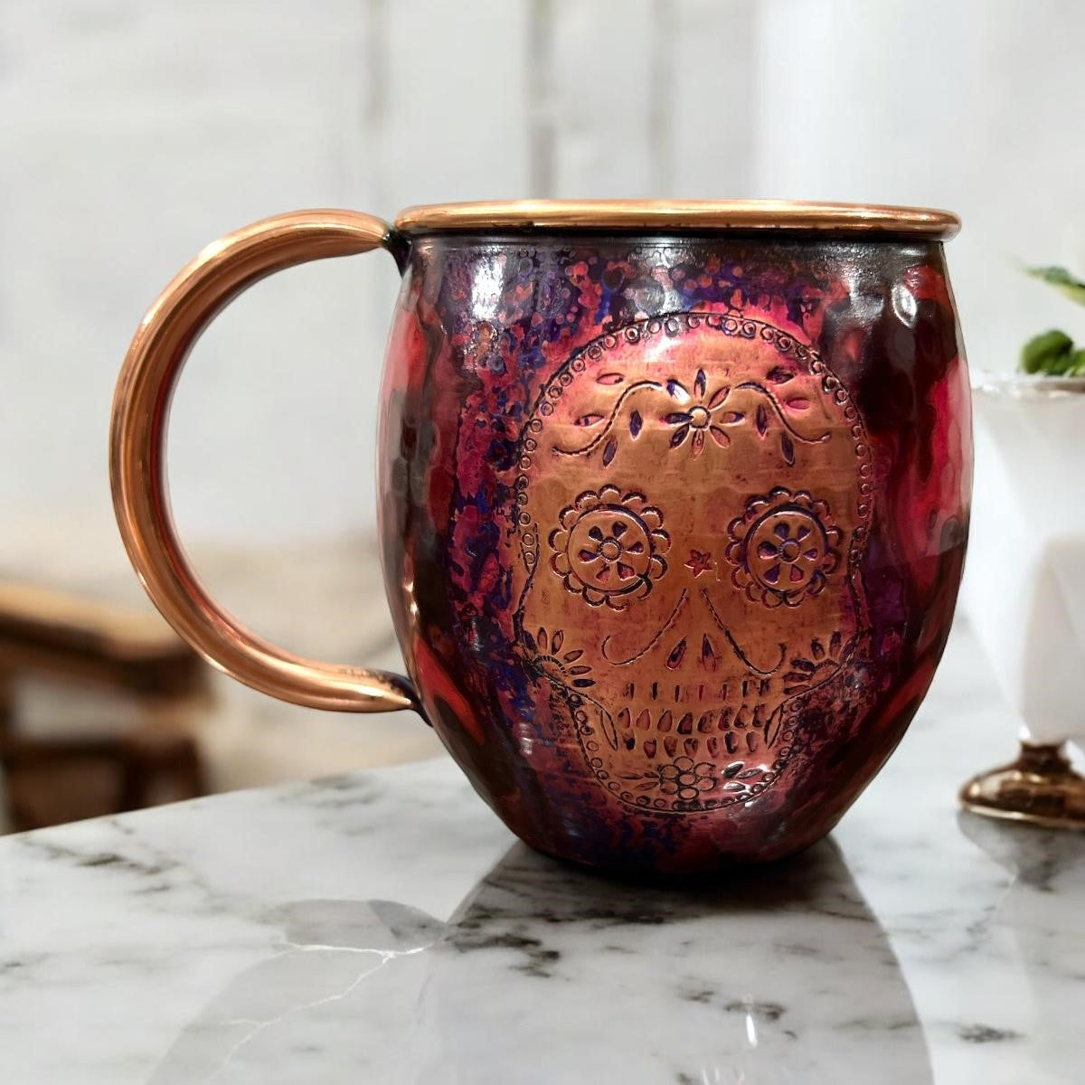 💀✨ Set of Two Copper Barrel Mugs – Chiselled Skull Design | Purple Marbled Hammered Finish